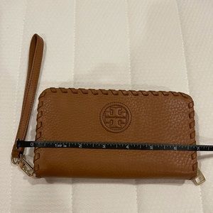 Tory Burch Brand New Wristlet